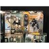 Image 2 : COLLECTION OF 14 NHL FIGURINES IN ORIGINAL PACKAGING INC. MARIO LEMIEUX, CHRIS PRONGER, WAYNE