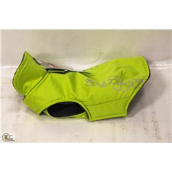 VENTURE OUTER WARE SIZE 8, FLEECE LINED.