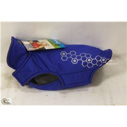 VENTURE OUTER WARE SIZE 8, FLEECE LINED.