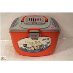 LIVING WORLD PAWS TO GO PET CARRIER