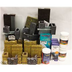 BOX OF AQUARIUM DECORATIVE ITEMS INCL FISH FOOD,