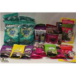BOX OF ASSORTED FERRET ITEMS INCL HARNESSES,