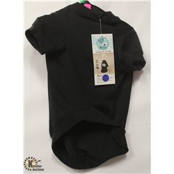 "DOG" GRAPHIC PET T-SHIRT, SIZE MEDIUM.