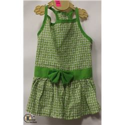 GREEN MS DAISY PET DRESS SIZE SMALL.