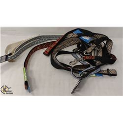 BAG OF 5 ASSORTED FABRIC DOG LEASHES.