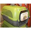 Image 1 : DOGIT GREEN & GREY VOYAGEUR LARGE PET CARRIER