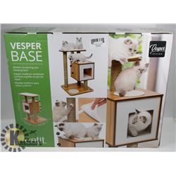 VESPER BASE MODERN SCRATCHING AND SLEEPING