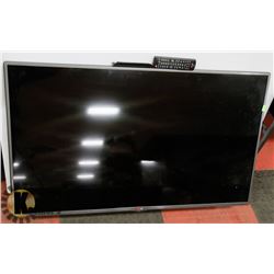 LG 47" FLAT SCREEN TV WITH REMOTE