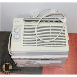 5000 BTU WINDOW AIR CONDITIONER UNIT