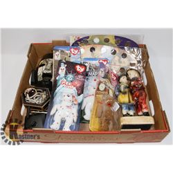 FLAT OF COLLECTIBLES INCLUDING BEANIE BABIES