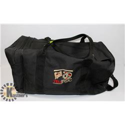 BLACK DUFFLE BAG
