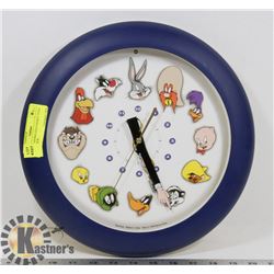 VINTAGE ANIMATED LOONEY TUNE WALL CLOCK -