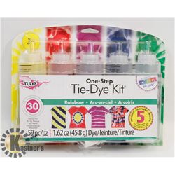 59 PIECE TIE-DYE KIT / MAKES UP TO 30 PROJECTS