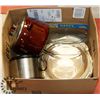 Image 1 : LOT OF MISC KITCHEN COOKWARE
