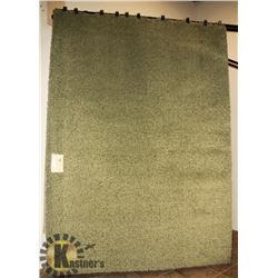 6) SUPER SHAG GREEN CARPET 8X11