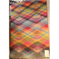 41) AVANT GARD CARPET 5X8