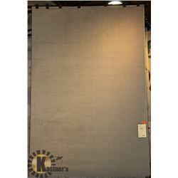 46) HIGHLIGHT CARPET 7X10