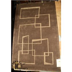 149) COMFORT CL003 LINEN, 5X8 TRADITIONAL CARPET