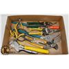 Image 1 : LARGE FLAT OF ESTATE TOOLS