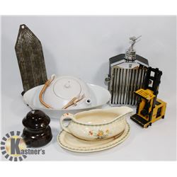 LOT OF MISC COLLECTABLES