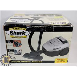 SHARK PLUS EURO-PRO LIGHTWEIGHT CANISTER VACUUM