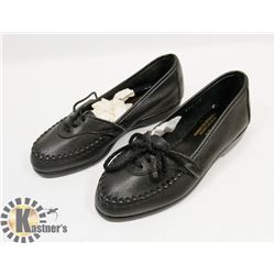 NORTHSATR BLACK SZ 13