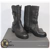Image 1 : VINCE CAMUTO BLACK BOOT SZ 6.5