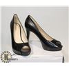 Image 1 : NINE WEST BLACK OPEN TOE SZ 10