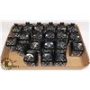 Image 1 : FLAT OF 20 BLACK HALLOWEEN LANTERNS