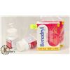Image 1 : BAG OF BENADRYL