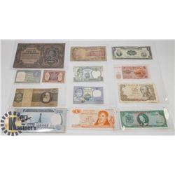 LOT OF ASSORTED WORLD CURRENCY