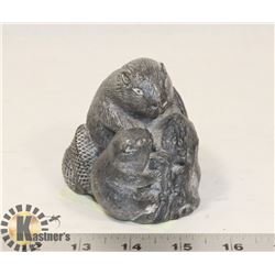 WOLF ORIGINAL "BEAVER FAMILY" SOAPSTONE
