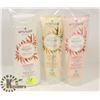 Image 1 : BAG OF SHAMPOO AND CONDITIONER