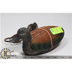 METAL DUCK LAMP WITH AMBER AND GREEN