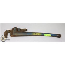 PIPE WRENCH