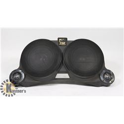 LOT OF ASSORTED OUTDOORS SPEAKERS