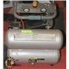 Image 1 : MASTERCRAFT 4 GALLON AIR COMPRESSOR