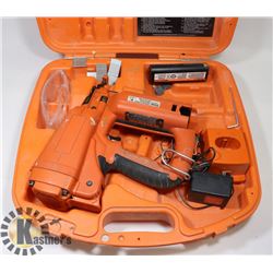 PASLODE 18GA CORDLESS FINISH NAILER WITH BATTERY