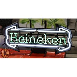 HEINEKEN NEON SIGN - WORKS