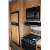 Image 9 : 2006 JAYCO JAYFLIGHT 27.5FT TRAVEL TRAILER