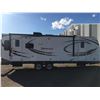 Image 1 : 2013 DUTCHMAN DENALI 31FT 265RL TRAILER