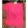 Image 1 : WWE LEGEND BRETT HART SIGNED PINK TSHIRT WITH COA