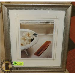 SHOWHOME SILVERTONE FRAMED PICTURE