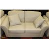Image 3 : OFF WHITE FABRIC 88" SOFA, 66" LOVE SEAT & 42"