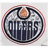 Image 2 : FRAMED OILERS JERSEY TEAM SIGNED IN PRESENTATION