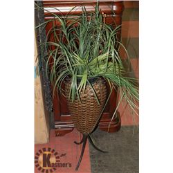 ARTIFICIAL PLANT WITH WICKER VASE