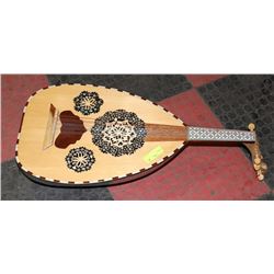 DECORATIVE MANDOLIN