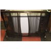 Image 1 : FIREPLACE SCREEN AND LOG HOLDERS