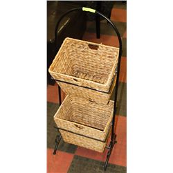 WICKER BASKET ON STAND