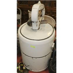 INSTINCTIVE VINTAGE WASHING MACHINE